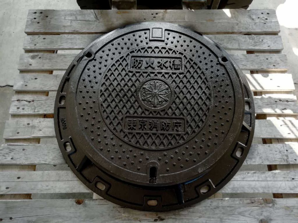 マンホール鉄蓋